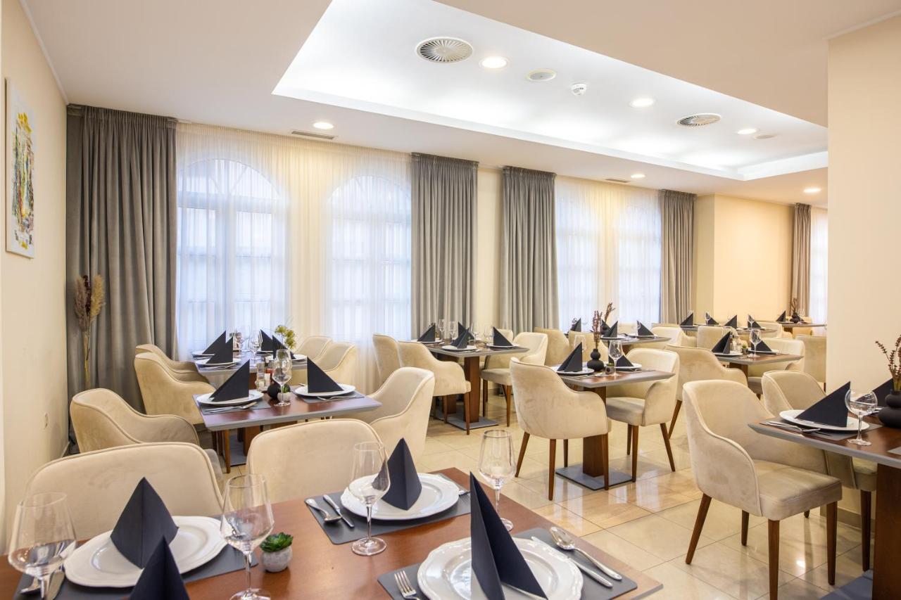 דרבניק Hotel Bella Vista מראה חיצוני תמונה
