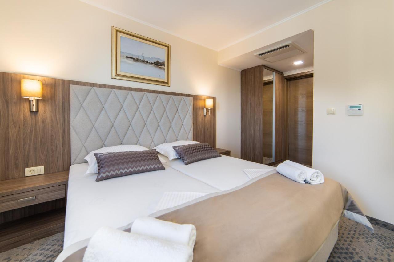 דרבניק Hotel Bella Vista מראה חיצוני תמונה