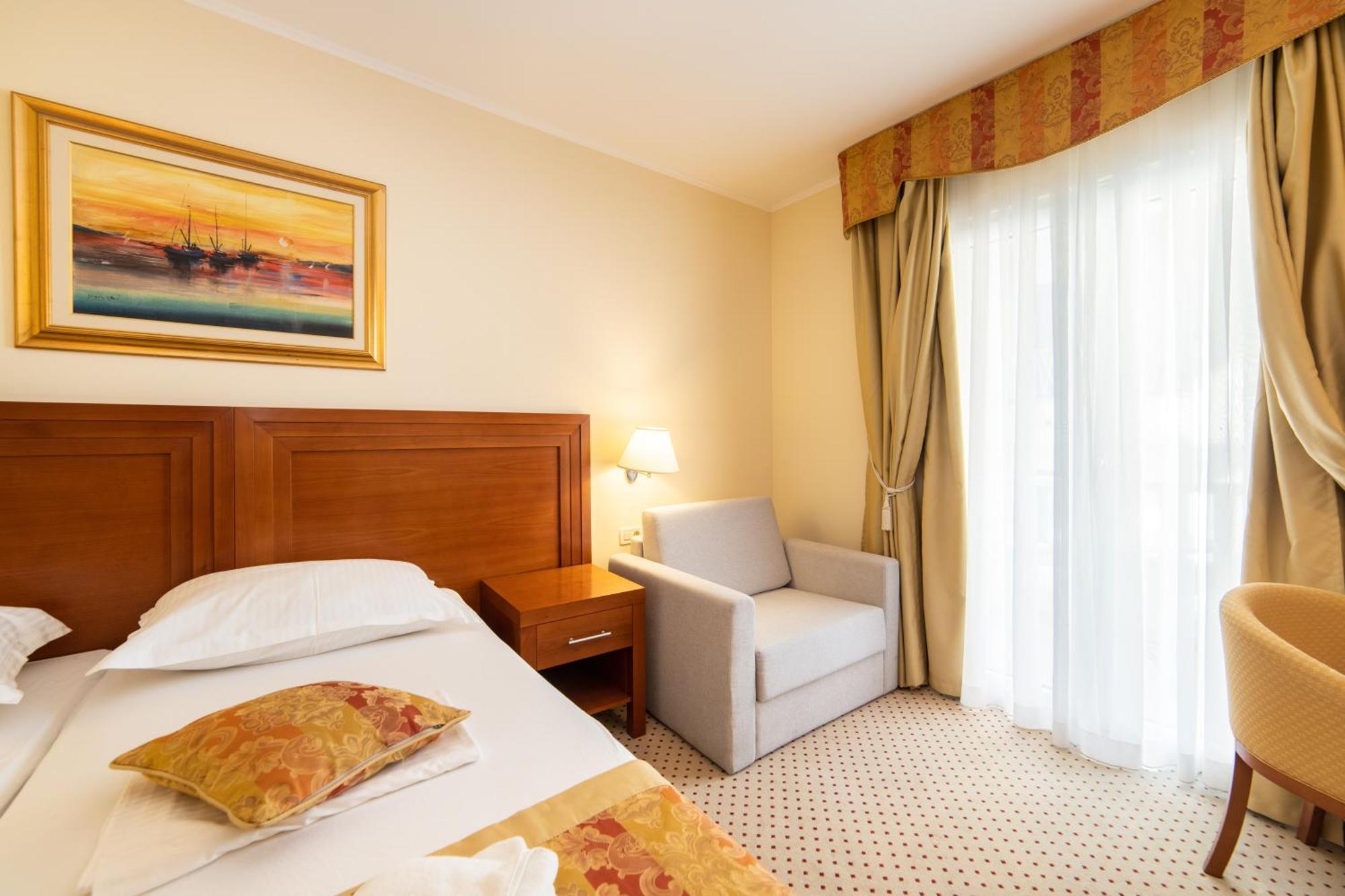 דרבניק Hotel Bella Vista מראה חיצוני תמונה