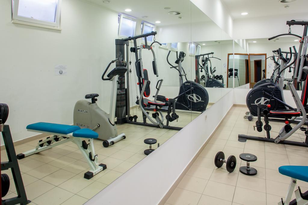 דרבניק Hotel Bella Vista מראה חיצוני תמונה